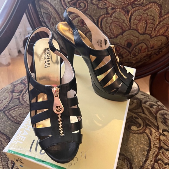 Shoes  leather high heels - Picture 4 of 6